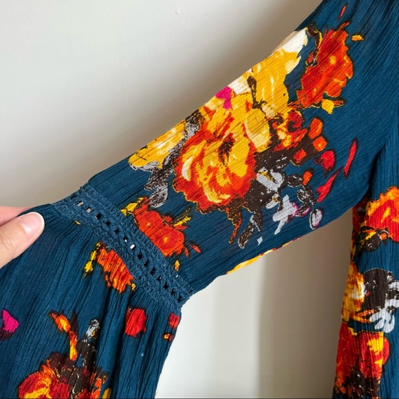 California Moonrise Mini Dress Tunic Size M Boho Floral Print Multicolor - Picture 10 of 14